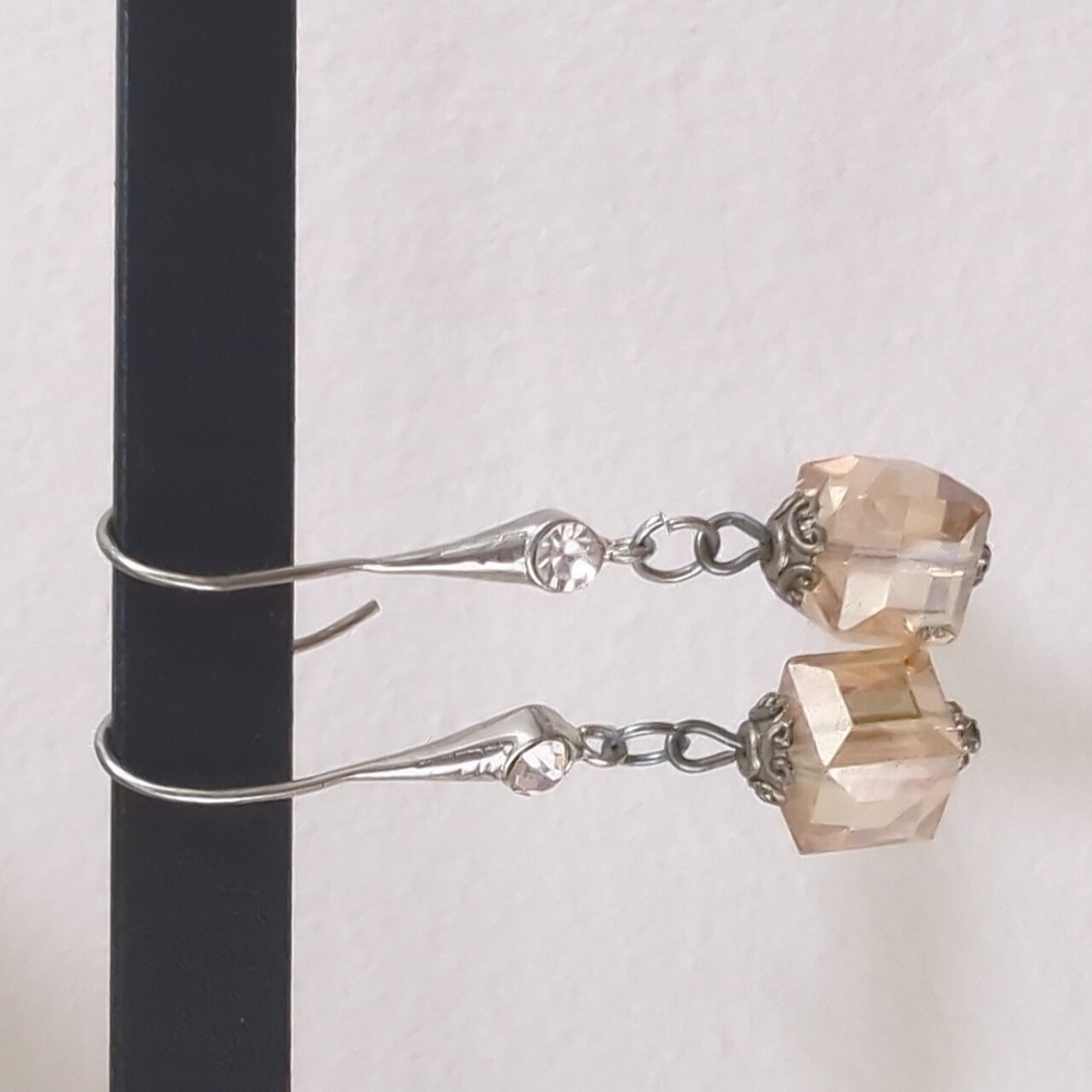 Stella & Dot earrings